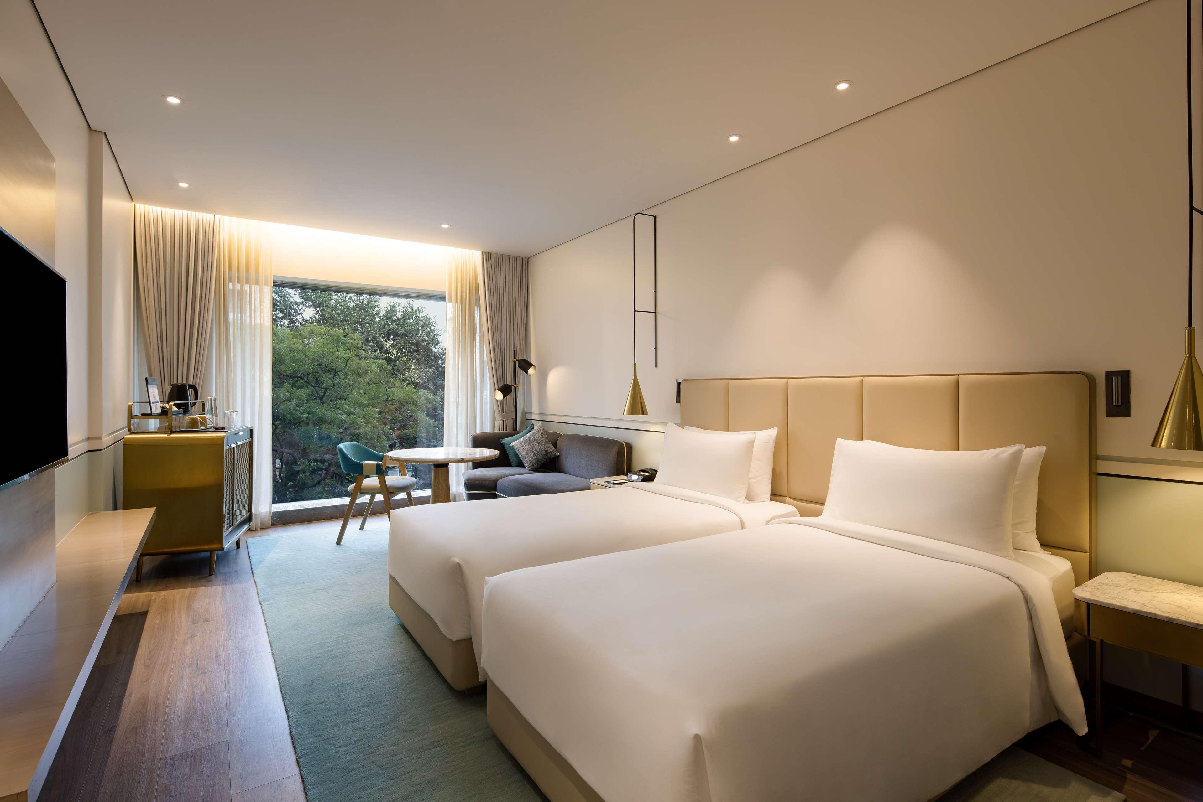 Отель Radisson Blu Mumbai International Airport Экстерьер фото Deluxe Room